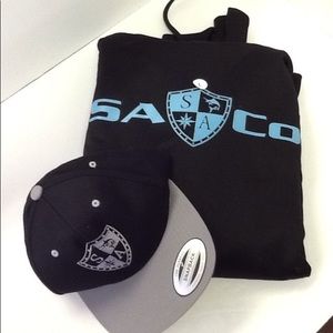 Sa&Co Sweater Hoodie w/ Hat Bundle